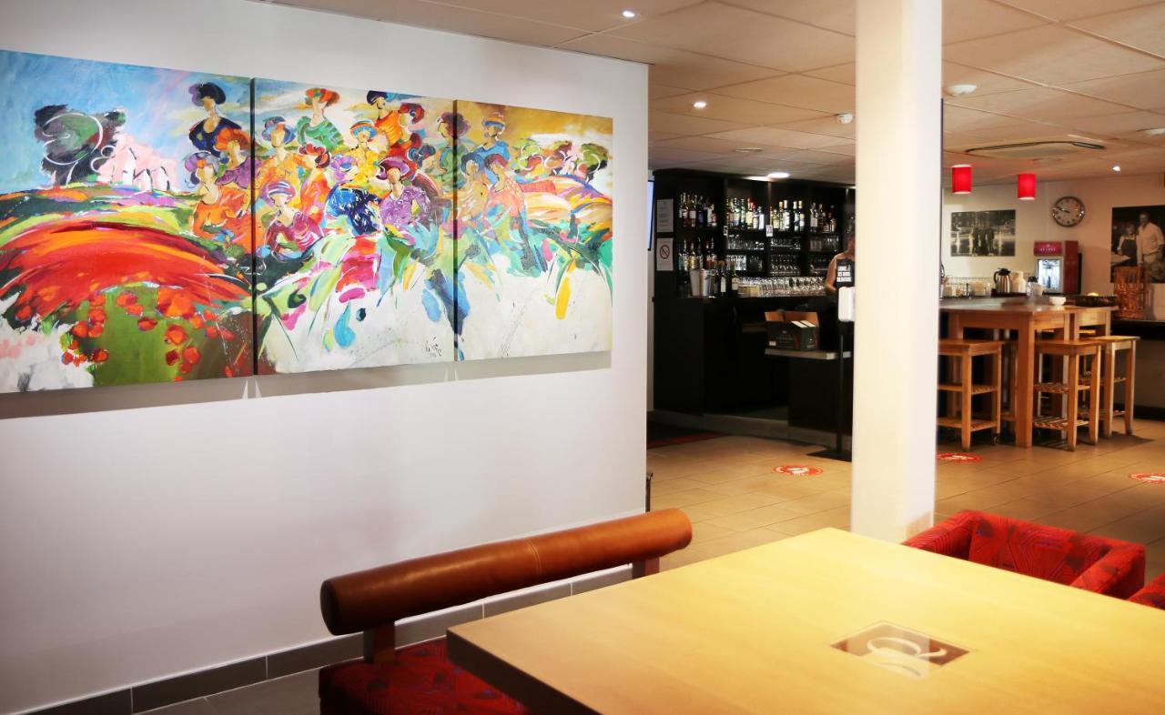 Le Quarre Hotel Bistrot Bruguieres Eksteriør billede